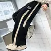 Calça Esportiva Infantil Primavera e Outono 2026 Novo Estilo Roupa de Primavera para Crianças Maiores Calça de Moletom Leve e Solta