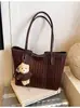 Estilo Transfronterizo 2026 Retro Simple Tejido Nuevo Otoño e Invierno Europeo y Americano Versátil Gran Capacidad Bolso de Mano de Hombro Moda