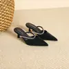 Punta Fina Negra de Una Correa con Tapa de Dedos de Pedrería Calzado de Exterior Medias Zapatillas Mujer 2026 Nueva Moda Sexy Tacón Fino Tacones Altos