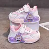 Tênis para Bebê Menina Jardim de Infância Desenho Animado Sapatos de Pai 2026 Primavera e Outono Sapatos Infantis Couro Solado Macio Sapatos Casuais Sapatos para Crianças Pequenas