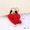 Bolsa Colgante para Llaves de Lana Tejida a Mano, Lindo Colgante de Corazón de Amor Tridimensional para Pareja, Disponible para Venta al por Mayor