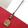 Pingente de Thangka Dourado Pintado à Mão de Xizang Pingente Quadrado Pequeno de Thangka Pingente de Contas Dzi Pingente do Santo Padroeiro Pingente de Vidas Passadas e Presentes