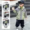 Chaqueta acolchada gruesa 3 en 1 para niños, nuevo estilo invierno 2026, ropa exterior elegante para niños