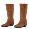 Botas de moda de comercio exterior transfronterizo, botas altas de punta de talla grande para otoño e invierno, tacones altos de color liso, botas versátiles para mujer sin cordones de tacón cuadrado