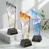 Trofeo de Cristal Creativo Personalizado para Reunión Anual para Honrar Empleados Destacados, Pico de Montaña con Gradiente de Colores y Estrella de Cinco Puntas