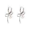 Pendientes Artísticos de Mariposa Distintivos Diseño de Nicho Pendientes con Sentido Avanzado Moda Temperamento Versátiles Populares Pendientes Calientes