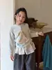 Suéter de medio poncho 2026 otoño estilo coreano para niñas color liso cárdigan de punto casual suéter de punto de manga larga con cuello redondo para niños