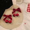 Horquilla de terciopelo con lazo rojo cereza para mujer, accesorio para el cabello con lazo en la espalda, estilo tocado, con atmósfera otoñal e invernal