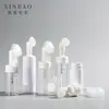 En stock Cepillo de Silicona para Presionar Cabezal Botella de Mousse Botella de Plástico PET Cosmético Espuma Limpiadora Facial Embottling de Burbujas Densas