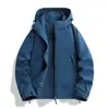 26 Chaqueta de una sola capa para exteriores de otoño, Impermeable transpirable casual de moda, Abrigo con capucha popular de calidad para exteriores