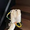 Bolso bandolera para teléfono de alta gama de verano para mujer, tela de nailon, diseño color block, ligero, bolsa pequeña multifuncional para exteriores para botellas de agua