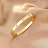 Comercio exterior transfronterizo artículo de venta caliente atmósfera de moda tarjeta hogar lleno de diamante LOVE pulsera para mujer oro rosa hebilla simple pulsera de diamante