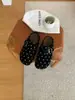 Sapatos femininos tipo mule Baotou para uso externo, novidade outono 2026, sapatos slip-on estilo francês de sola grossa