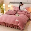 Juego de 4 piezas Falda de cama de franela impresa de grado infantil terciopelo de leche Funda de edredón de invierno Coral Fleece francés Funda de edredón para estudiantes Juego de 3 piezas