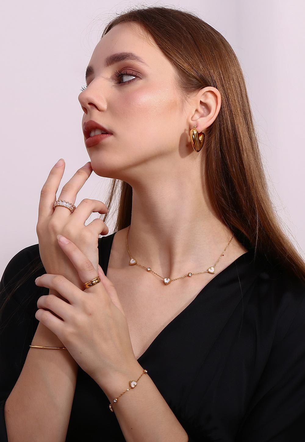 新品项链爱心带钻 新品手链爱心带钻 新品蛇链手链 E7572