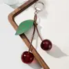 Serie Miu Dulce y Fresca Elegante Exquisita Piel Sintética Hojas Resina Cereza Cuerda Trenzada Llavero DIY Colgante para Bolso