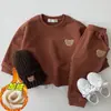 Estilo coreano ins Suéter de algodón con cuello redondo de oso para bebé recién nacido y niño pequeño Conjunto deportivo Casual de dibujos animados para bebé Conjunto de dos piezas