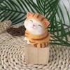 Decoración de madera de tilo tallada a mano, gatito, objeto de escritorio, regalo de cumpleaños para compañeros de clase, accesorios para el hogar, fábrica al por mayor