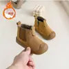 Botas de moda infantil, coleção outono e inverno: botas confortáveis, de sola macia, para tornozelo para meninos, botinhas estilo Martin para bebês, botas de algodão estilosas e retrô para meninas