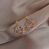 Novos Brincos da Moda de Estrela e Lua com Agulha de Prata S925 Brincos Elegantes Europeus e Americanos da Moda Brincos Criativos Simples Exagerados