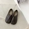 Zapatos de suela plana con punta dividida, nuevos zapatos de mujer 2026 para todas las estaciones, mocasines slip-on de doble uso