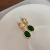 Juego de Collar, Pulsera y Aretes Geométricos de Esmeralda que no se Caen Lele Jewelry, Cadena de Clavícula de Gama Alta, Collar de Moda Elegante