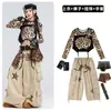 Conjunto de jazz para niñas, con un top corto de estampado de leopardo y mangas largas, un conjunto moderno y elegante perfecto para espectáculos de jazz, actuaciones de street dance y looks de estilo callejero