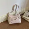 Bolsa de Ombro Estilo Coreano para Mulheres, Modelo Novo Super Popular Verão 2026, Pequena Bolsa Versátil Elegante para Ombro e Transversal