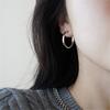 Pendientes de Círculo de Sentido Avanzado Nueva Moda de Verano Simple liso Anillo Pendiente de Oreja Diseño de Nicho Sentido Pendientes Antiaplatados E8945