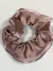 Elástico de Cabelo Scrunchie Listrado com Renda Estilo Coreano para Mulheres, Acessório de Cabelo Suave e Elegante, Elástico de Cabelo Scrunchie Estilo Coreano