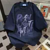 Camiseta de Manga Curta com Estampa de Letras Graffiti Normcore de Nicho Tendência Feminina High-End Verão 2025 Casual Solta Top Ins