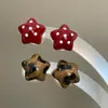 Estilo Dulce y Fresco Rojo Ancola Lunares Estampado de Leopardo Estrella de Cinco Puntas Aguja de Plata 925 Pendientes de Perla Doble Uso