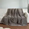 Manta de lã de leite, dupla camada, espessa, adequada para cochilos no escritório, uso na cama, ambientes com ar condicionado e como capa de sofá; pode ser usado nas quatro estações