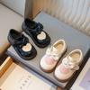 Sapatos de Princesa Love Sapatos de Couro para Meninas Outono 2025 Novos Sapatos Infantis com Solado Macio Sapatos para Bebês Meninas Sapatos Infantis para Meninas Mais Fáceis de Combinar