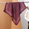 Bufanda de seda de espiga vintage para mujer, adecuada para primavera y otoño, pañuelo cuadrado pequeño, bufanda elegante para cuello de camisa, bufanda para cuello de traje, faja de cintura de moda y chal