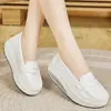 Zapatos de plataforma de boca poco profunda de fábrica, zapatos de balanceo, zapatos casuales para mujer, zapatos individuales ligeros y cómodos, zapatos para mamá de Amazon, dropshipping transfronterizo