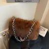 Bolsa Nova de Pelúcia Transfronteiriça Moda Feminina Versátil Bolsa de Axila Bolsa de Ombro Corrente Tendência de Luxo Bolsa de Jantar