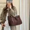 Bolso tote retro de gamuza estilo Maillard, gran capacidad, adecuado para ir al trabajo, modelo de mujer, nueva colección de otoño 2026, bolso de hombro