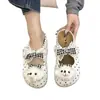 Sandálias deslizantes fofas estilo cartoon da moda para mulheres, perfeitas para usar ao ar livre, nova coleção de outono 2026, com sola grossa, sapatos confortáveis estilo Mary Jane Birkenstock