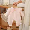 Mono de doble capa Zhuangsheng Dream Butterfly de manga larga para otoño, adecuado para usar al aire libre en otoño, mameluco para bebé, traje para gatear para bebé, cálido