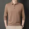 Camisa Polo Masculina Manga Longa 2024 Outono e Inverno Novo Estilo Casual de Negócios Solta Gola Lapela Camiseta para Homens de Meia-Idade
