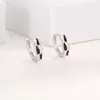Novos Brincos Xadrez Simples Preto e Branco Novos Brincos Ondulados Torcidos Preto e Branco Brincos Versáteis Diários Xadrez Atacado