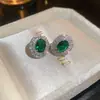 Brincos de Franja Florais com Zircônia Esmeralda e Agulha de Prata, Brincos da Moda de Luxo Leve de Alta Qualidade, Acessórios de Orelha Estilosos e Versáteis