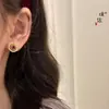 Pendientes de Vidriera Rosa con Diamantes Rojos y Color Arena Dorado Estilo Mismo de la Tienda de Oro Puzuo, Pendientes de Industria Pesada de Gama Alta Medievales para Tu Novia
