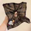 Pañuelo Cuadrado a Cuadros Estilo Coreano Scrunchie para Mujer, Goma para Cola de Caballo Baja, Goma para Moño, Accesorio para el Cabello, Goma a Cuadros