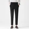 Pantalones Casuales Fluidos para Hombre 2026 Nuevo Primavera/Verano Ajuste Delgado Cónicos Estilo Hong Kong Moda Juvenil Pantalones de Vestir Cortos