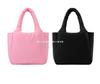 Bolsa de Mão Plissada de Algodão Tendência Nacional Bolsa de Ombro Preenchida com Algodão Rpet Japonesa e Coreana Bolsa Tote Jaqueta Puffer Fashionável Fábrica de Personalização