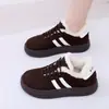 Zapatos de Algodón para Mujer 2025 Invierno Nuevos Cálidos Casuales Suela Suave Zapatos Suela Gruesa que Aumentan la Altura Retro Versátiles Zapatos para Mujer