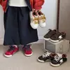 Zapatos Deportivos Infantiles, Zapatos de Algodón de Doble Capa, Nuevo Estilo Otoño e Invierno 2025, Zapatos de Entrenamiento para Niñas con Forro de Felpa, Tenis para Niños, Zapatos de Estrella