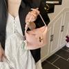 Bolsa de Ombro Feminina de Nicho para o Dia a Dia 2025 Nova Bolsa de Mão Moda Simples Casual Crossbody Bolsa de Axila